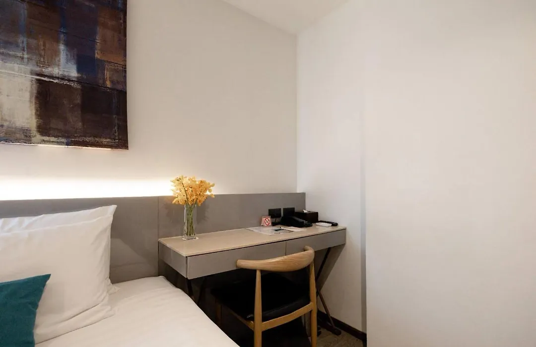 Sora Hotel Silom-1